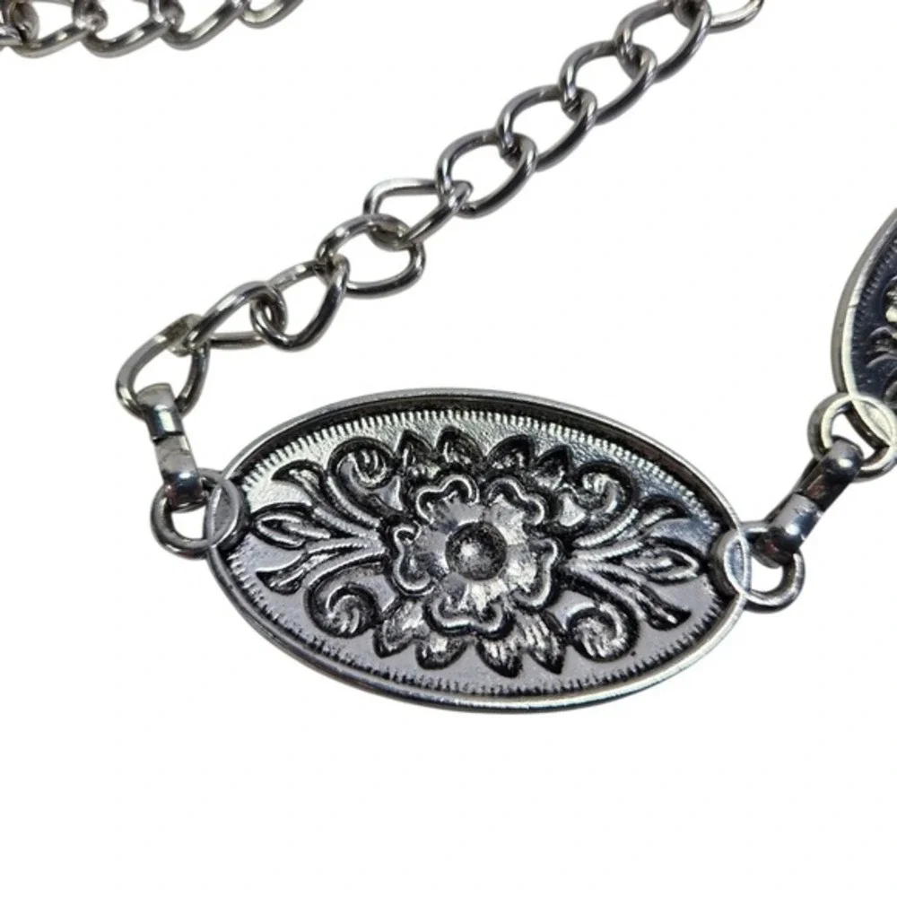 Concho‎ Western Chain Belt Antique Silver Tone Flower Pattern Womens Adjustable